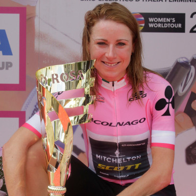 Foto zu dem Text "Van Vleuten gewinnt den Giro d`Italia der Frauen"