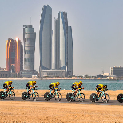 Foto zu dem Text "Highlight-Video der 1. Etappe der UAE Tour"