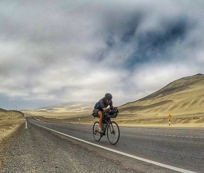 Foto zu dem Text "BikingMan Oman: 1000 Kilometer durch Wüste und Hochgebirge "