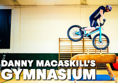 Foto zu dem Text "Danny MacAskill: neues Video “Gymnasium”"