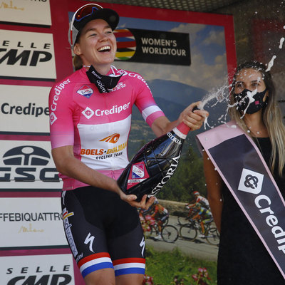 Foto zu dem Text "Van der Breggen gewinnt zum dritten Mal den Giro Rosa"