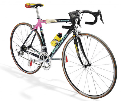 Foto zu dem Text "Tour-de-France-Rad von Marco Pantani für 66 000 Euro versteigert"