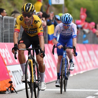 Foto zu dem Text "Roglic nicht in Panik, obwohl er beim Giro Zeit verlor"
