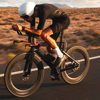 Foto zu dem Text "BMC: Neues TT-Bike “Speedmachine“ "
