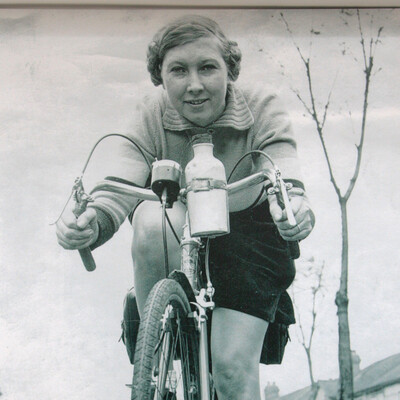 Foto zu dem Text "Alfonsina Strada: Die erste Frau beim Giro"