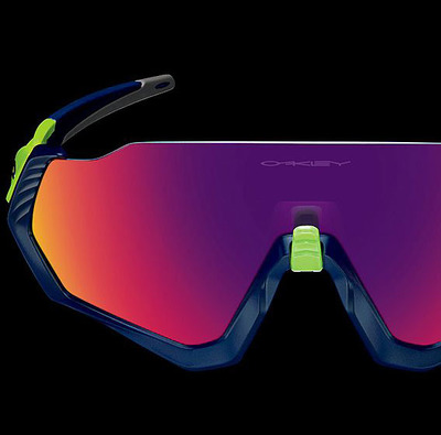 Foto zu dem Text "Oakley: Neue Performance-Brillen “Flight Jacket“ und “Field Jacket“ "