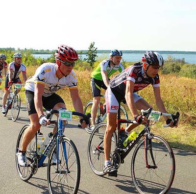 Foto zu dem Text "Heide-Rad-Cup: Seen, Heide, Wälder, Flüsse..."