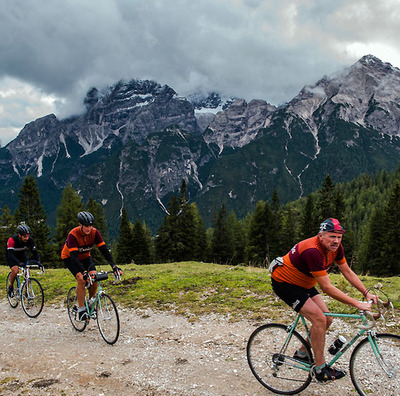 Foto zu dem Text "Eroica Dolomiti: Abenteuer für Rad-Helden"