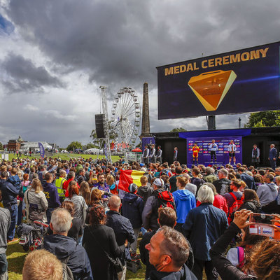 Foto zu dem Text "Der Funke sprang über - alle loben die European Championships"