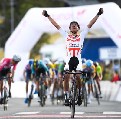 Foto zu dem Text "Cross-Stars Toupalik und van der Poel jubeln in Hammerfest"