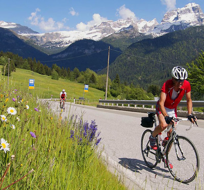 Foto zu dem Text "Top Dolomites Gran Fondo: Auf den Spuren von Marco Pantani"