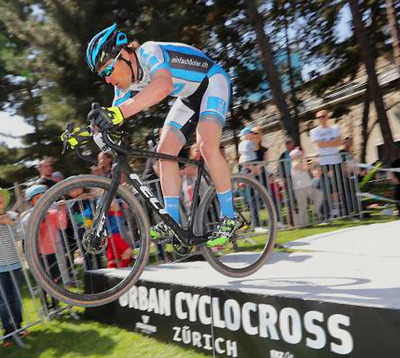 Foto zu dem Text "Urban Cyclocross Zürich: Radquer in der Stadt"