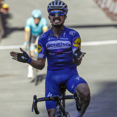 Foto zu dem Text "Alaphilippe mit Können und Glück zum Strade-Bianche-Coup"