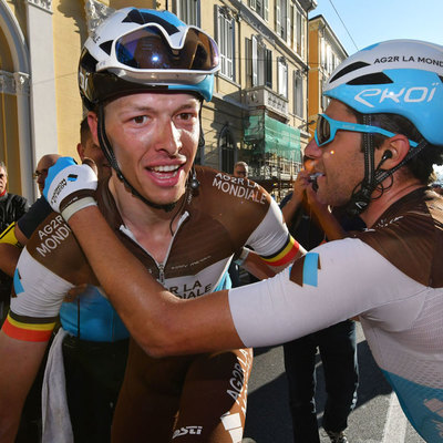 Foto zu dem Text "Naesen schnuppert am Sieg, Van Aert mit grandiosem Debüt"