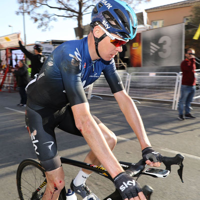 Foto zu dem Text "Froome gestürzt - Sky lässt alle Helfer bei Bernal"