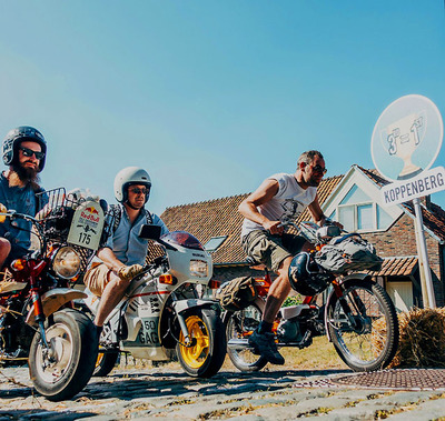 Foto zu dem Text "Die Mauer von Geraardsbergen - mit dem Moped "