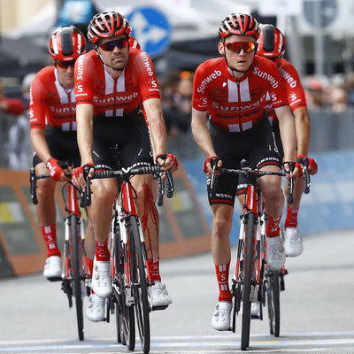 Foto zu dem Text "Trotz Schmerzen im Knie: Dumoulin wird den Giro fortsetzen"