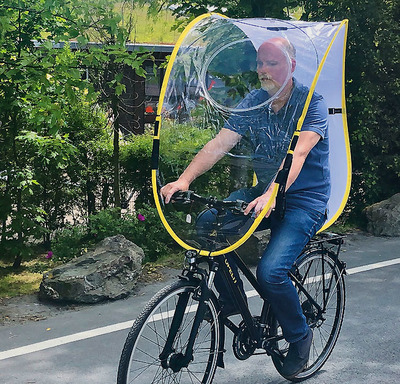 Foto zu dem Text "Opelit Bikes: Radeln im Regen - mit AWB"