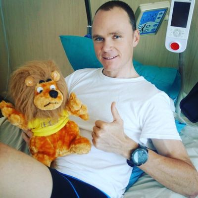 Foto zu dem Text "22 Tage nach Horrorsturz: Froome aus Krankenhaus entlassen"