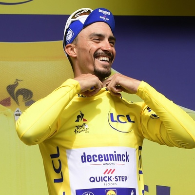 Foto zu dem Text "Wie lange verteidigt Alaphilippe noch Gelb? "