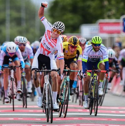 Foto zu dem Text "Van der Poel macht da weiter, wo er im Frühjahr aufgehört hat"