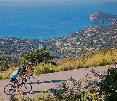 Foto zu dem Text "Granfondo Golfe de St Tropez: Auftakt an der Azur-blauen Küste"