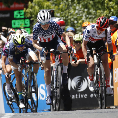 Foto zu dem Text "Highlight-Video der 3. Etappe der Women´s Tour Down Under"