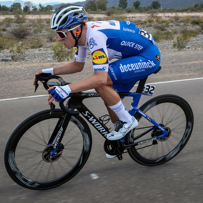 Foto zu dem Text "Evenepoel bereitet sich voller Motivation auf den Giro vor"