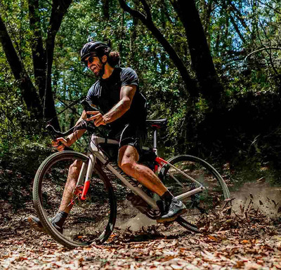 Foto zu dem Text "LtD Gravel Raid: Mit Laurens ten Dam durch die Eifel schottern"