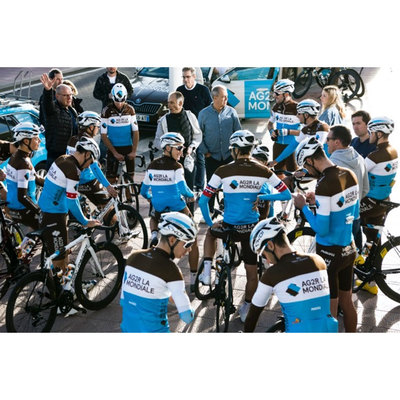 Foto zu dem Text "AG2R organisiert fünf Trainingscamps im Juli"