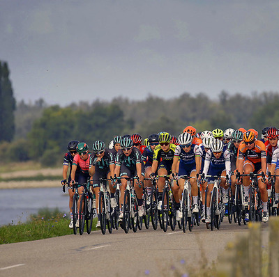 Foto zu dem Text "UCI Women´s WorldTour 2021 mit 25 Rennen"