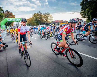 Foto zu dem Text "„Dein Ride“: Last Minute mit Marcel, Jens, Fabian, Miss Germany..."