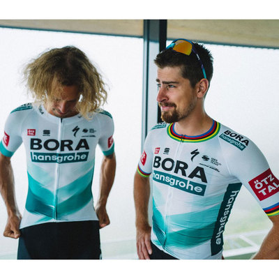 Foto zu dem Text "Bora - hansgrohe erneut mit speziellen Tour-Trikots"