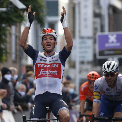 Foto zu dem Text "Mads Pedersen siegt vor Senechal, Degenkolb Sechster"