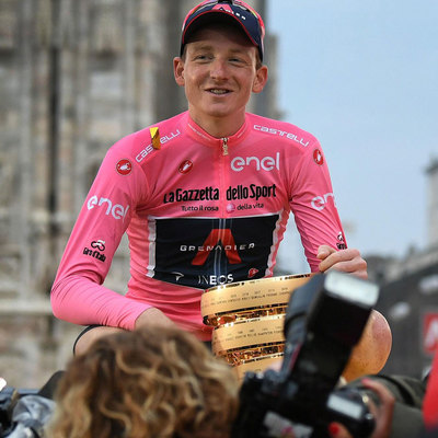 Foto zu dem Text "Giro-Sieger Geoghegan Hart erhält 314.781 Euro Preisgeld"