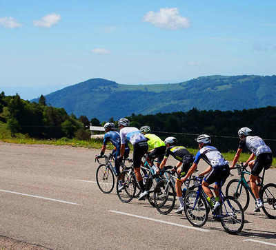 Foto zu dem Text "Granfondo Les Trois Ballons: Zum Brett der schönen Mädchen"