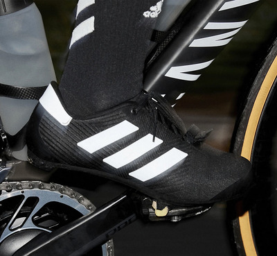 Foto zu dem Text "Adidas: neue Radschuhe “The Road“"