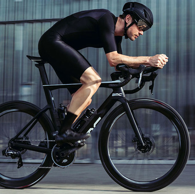 Foto zu dem Text "BMC: Accessoires - built for speed"