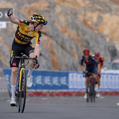 Foto zu dem Text "Highlight-Video: Die 5. Etappe der UAE Tour hinauf zum Jebel Jais"