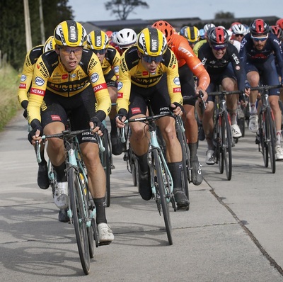 Foto zu dem Text "Den Sprintern droht der Wind und ein hochmotivierter Van Aert"