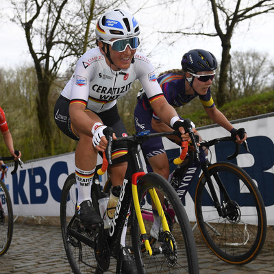 Foto zu dem Text "Hinter den Kulissen auf dem Weg zu Brennauers Gent-Wevelgem-Podium"