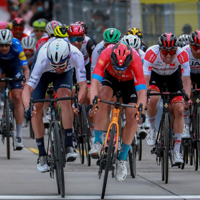 Foto zu dem Text "Highlight-Video der 2. Etappe der Tour de Romandie"