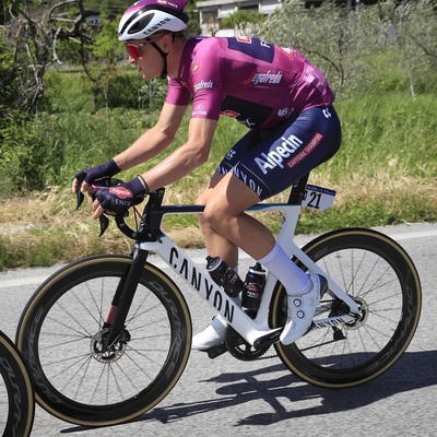 Foto zu dem Text "Krank und erschöpft: Grand-Tour-Debütant Merlier gibt auf"