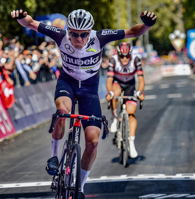 Foto zu dem Text "Schmid feiert Premierensieg auf Giro-Schotteretappe"