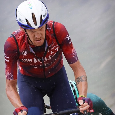 Foto zu dem Text "De Marchi nach schwerem Sturz raus aus dem Giro"