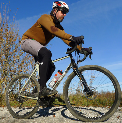 Foto zu dem Text "Bombtrack Audax: Schlanker Stahl und fette Reifen"