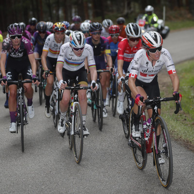 Foto zu dem Text "UCI ändert Regel um mehr Women´s WorldTeams zu bekommen"