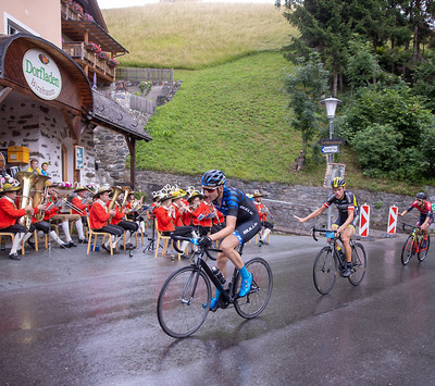 Foto zu dem Text "Dolomiten-Radrundfahrt: „Stachel-draht-Johnny“ Hoogerland siegt"