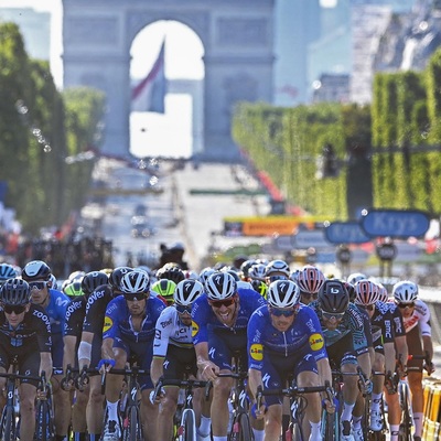 Foto zu dem Text "Highlight-Video der 108. Tour de France"