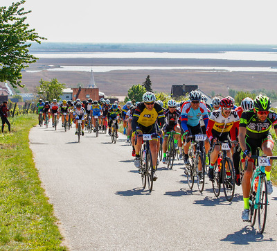 Foto zu dem Text "Neusiedler See Radmarathon: 2022 in der UCI Gran Fondo World Series"